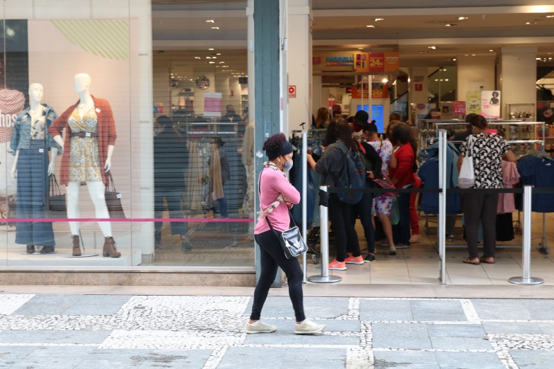 Planos de saúde e finanças lideram ranking de queixas de consumidores