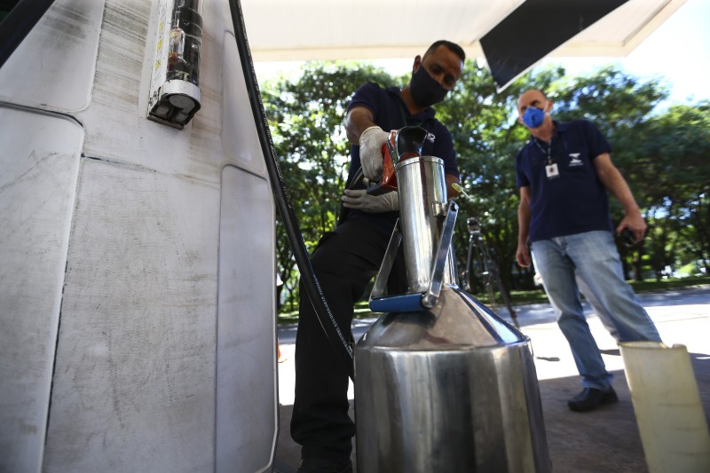 ANP faz acordos com Procons e amplia fiscalização