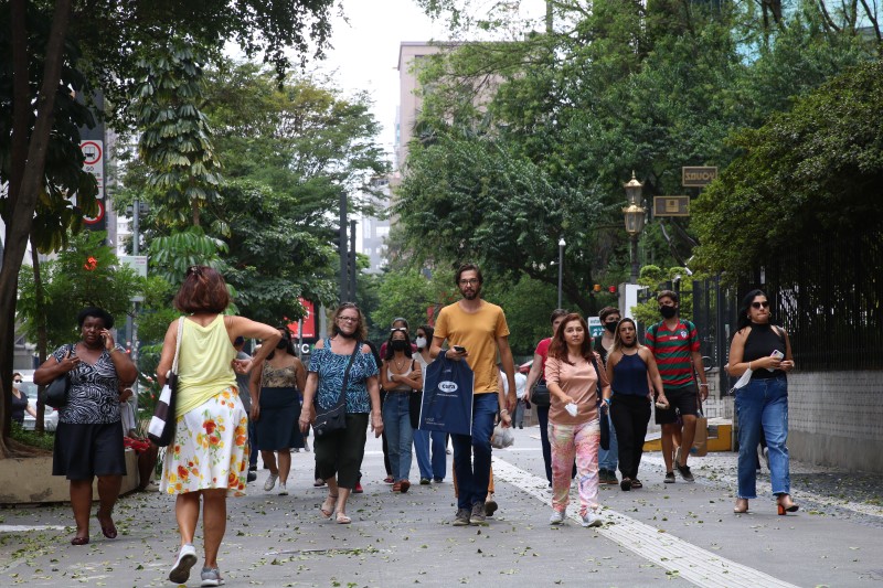 Rio segue em bandeira verde para a covid-19 pela segunda semana 
