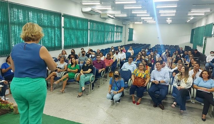 SED distribui 5.088 exemplares da Coletânea MS Alfabetiza para municípios da CRE-2 Metropolitana  