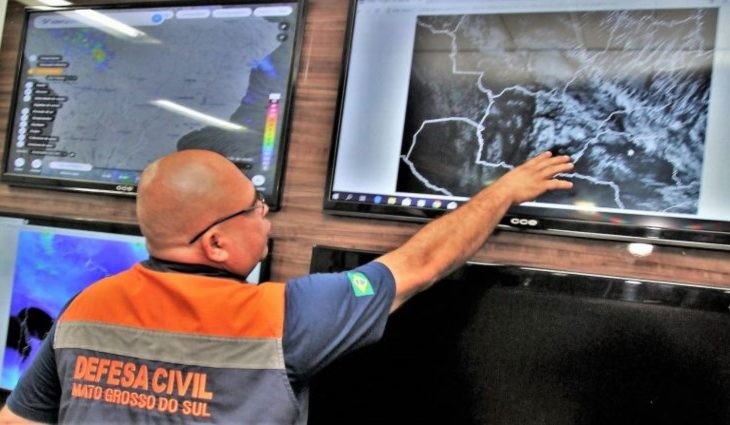 Defesa Civil emite alerta de temporal e queda maior que 5°C nas temperaturas em municípios da região sudoeste