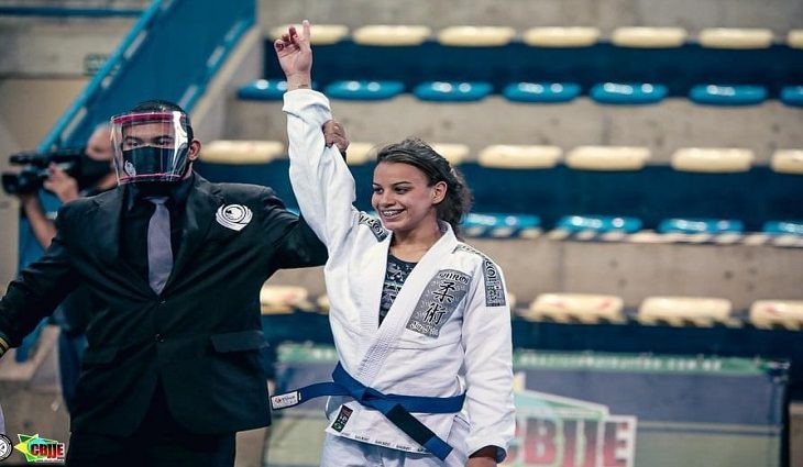 Apoiada pela Fundesporte, atleta de MS disputa campeonato de jiu-jitsu nos EUA