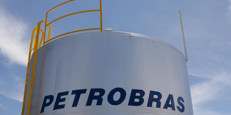 Uso médio de refinarias da Petrobras se aproxima de 90%