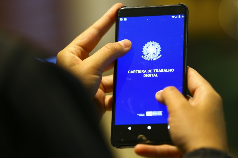 Indicador de emprego da FGV registra menor nível desde agosto de 2020