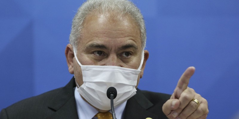 Ministro da Saúde alerta que país não atingiu pico da variante Ômicron