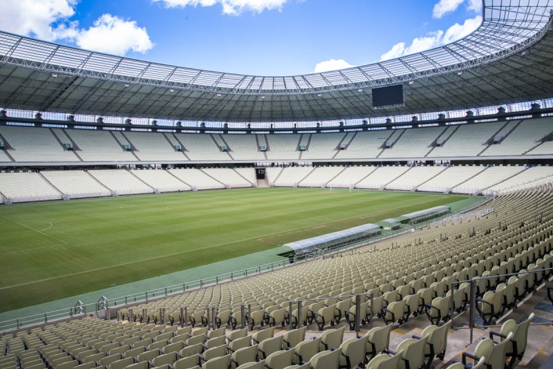 Arena Castelão recebe neste sábado (30) Campeonato Brasileiro e festa Garota Vip