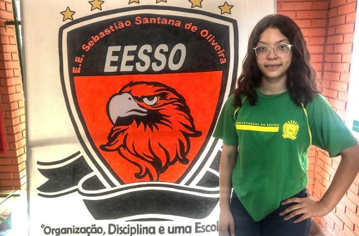 Estudante da EE Sebastião Santana de Oliveira é convidada para Programa de Iniciação Científica Jr