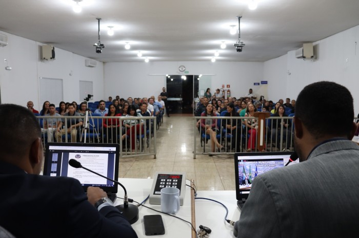 Câmara aprova projeto que modifica regimento interno, substituindo ?Palavra Livre? por ?Explicações