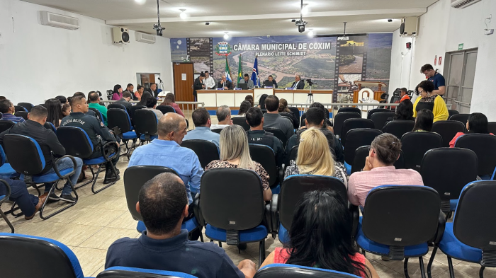 Câmara Municipal de Coxim reconhece contribuição de membros da comunidade com Moção de Congratulação