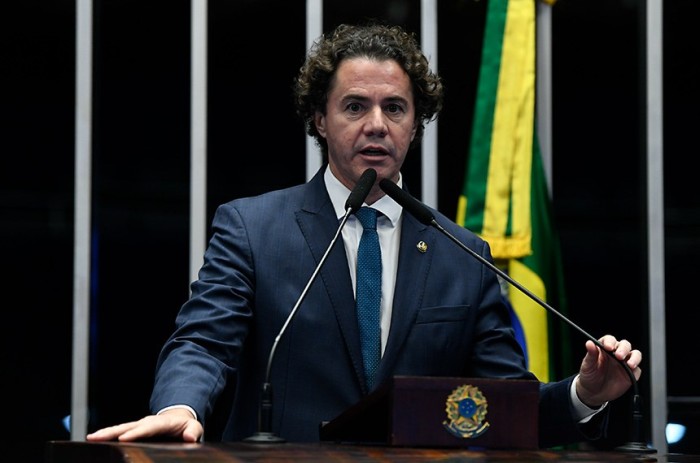 Veneziano repudia depoimento de Jean Lawand na CPMI