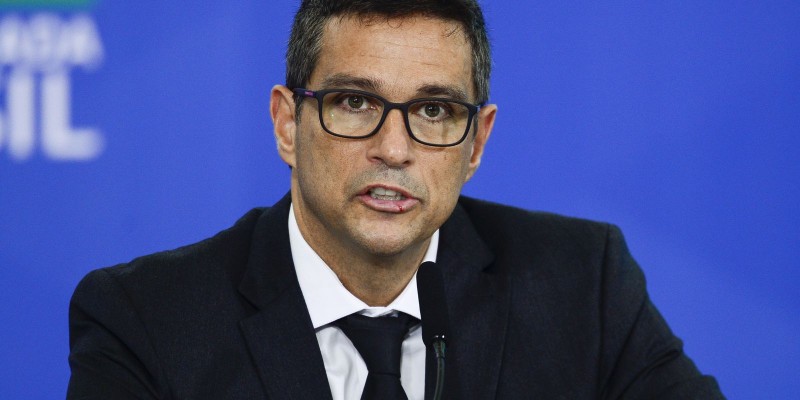 Inflação atingirá pico em abril ou maio, diz presidente do BC