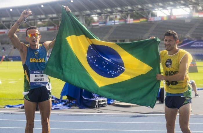 Contemplado pelo Bolsa Atleta, Yeltsin Jacques é campeão mundial de paratletismo nos 1.500m