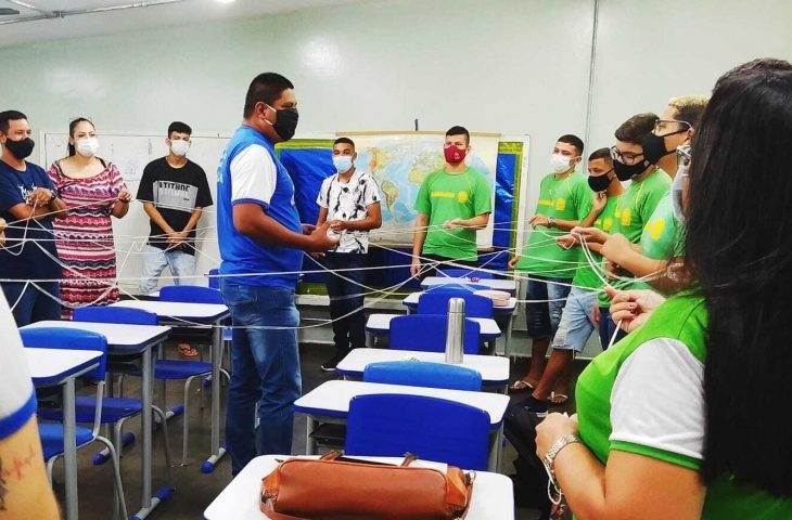 Escola JGP compartilha conhecimento com EE Maria Helena Albaneze, nova “Escola da Autoria” de Corumbá