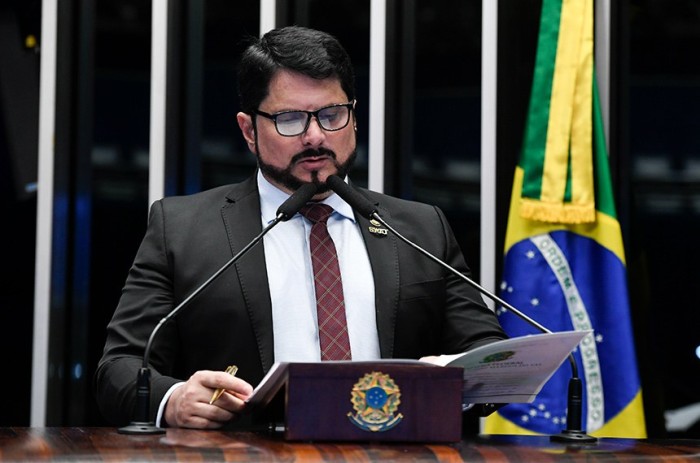 Marcos do Val volta ao Senado e reafirma prioridade à segurança pública