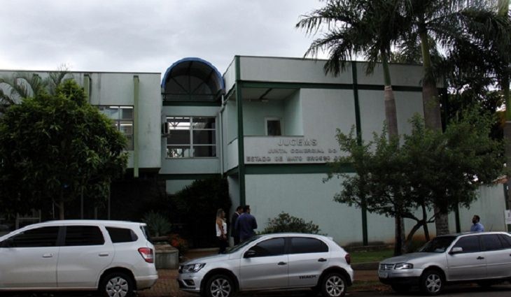 MS ultrapassa a marca de 300 mil empresas ativas e acelera retomada da economia