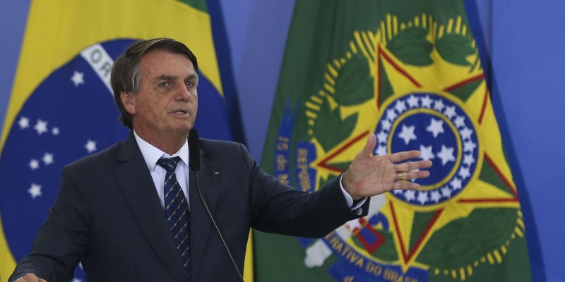 Presidente assina projeto de lei que cria Plano Nacional do Desporto