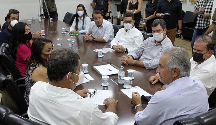 Governo de MS reajusta salário de professores convocados em 34%