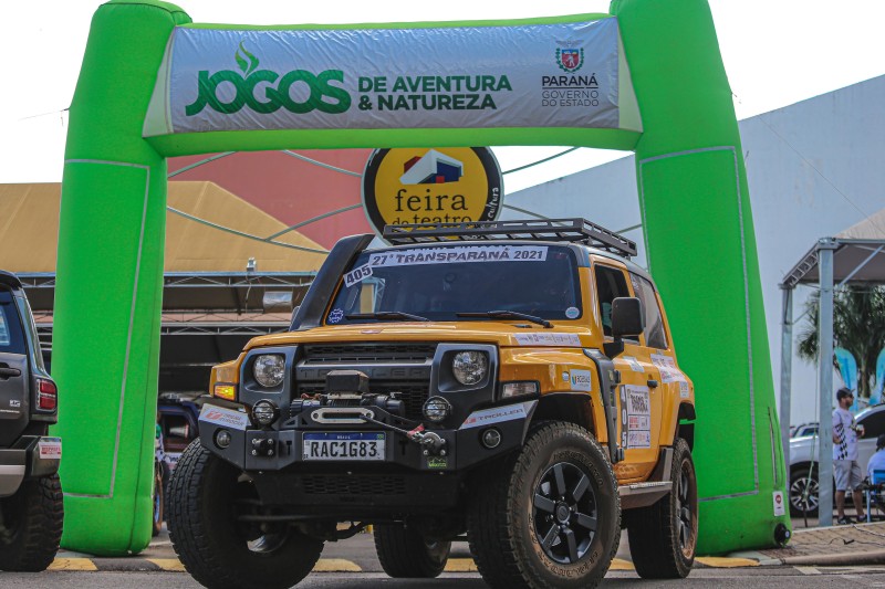 Com apoio do Governo, Rally Transparaná  tem largada em Foz do Iguaçu e percorre 60 cidades do Estado