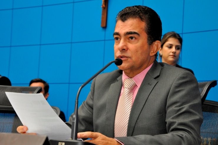 Deputado Marçal Filho é coordenador da Frente Parlamentar em Defesa da Mulher