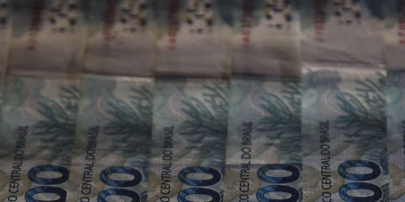 Contas públicas registram superávit de R$ 64,7 bilhões em 2021